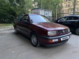 Volkswagen Vento 1994 года за 1 380 000 тг. в Алматы – фото 2