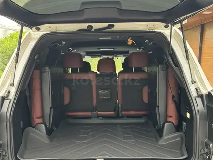 Lexus LX 570 2016 года за 40 000 000 тг. в Алматы – фото 25