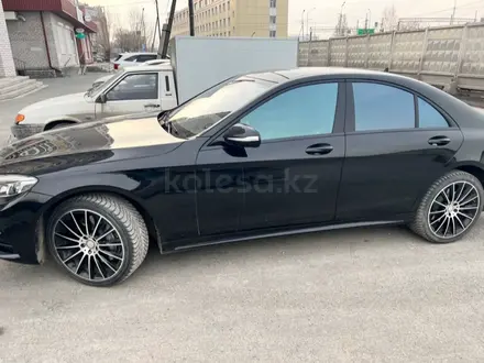 Mercedes-Benz S 500 2013 года за 32 000 000 тг. в Астана