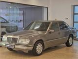 Mercedes-Benz E 230 1992 года за 1 250 000 тг. в Астана