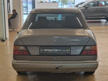 Mercedes-Benz E 230 1992 года за 1 250 000 тг. в Астана – фото 13