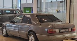 Mercedes-Benz E 230 1992 года за 1 250 000 тг. в Астана – фото 2