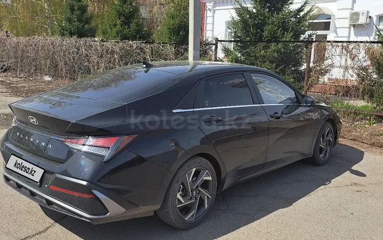 Hyundai Elantra 2023 годаүшін9 300 000 тг. в Петропавловск