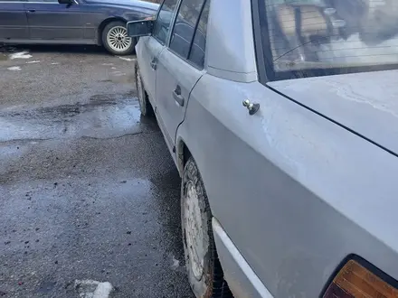 Mercedes-Benz E 230 1988 года за 900 000 тг. в Кентау – фото 25