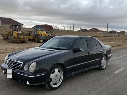 Mercedes-Benz E 320 2001 года за 4 700 000 тг. в Жанаозен – фото 4