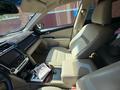 Toyota Camry 2012 года за 5 500 000 тг. в Актобе – фото 5