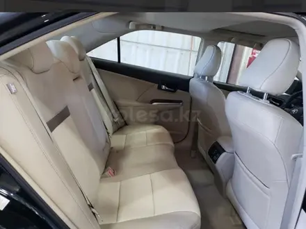Toyota Camry 2012 года за 5 500 000 тг. в Актобе – фото 18