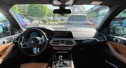 BMW X5 2018 года за 29 500 000 тг. в Алматы – фото 5