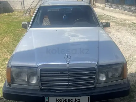 Mercedes-Benz E 260 1986 года за 350 000 тг. в Алматы – фото 2