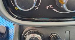 Renault Duster 2014 годаүшін5 200 000 тг. в Актобе – фото 3