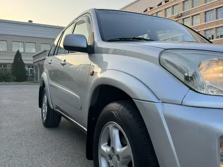 Toyota RAV4 2004 года за 6 000 000 тг. в Алматы – фото 9