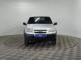 Chevrolet Niva 2013 года за 2 330 000 тг. в Алматы – фото 2
