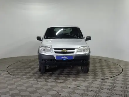 Chevrolet Niva 2013 года за 2 330 000 тг. в Алматы – фото 2
