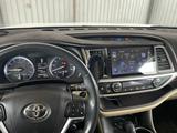 Toyota Highlander 2015 годаүшін16 000 000 тг. в Жанаозен