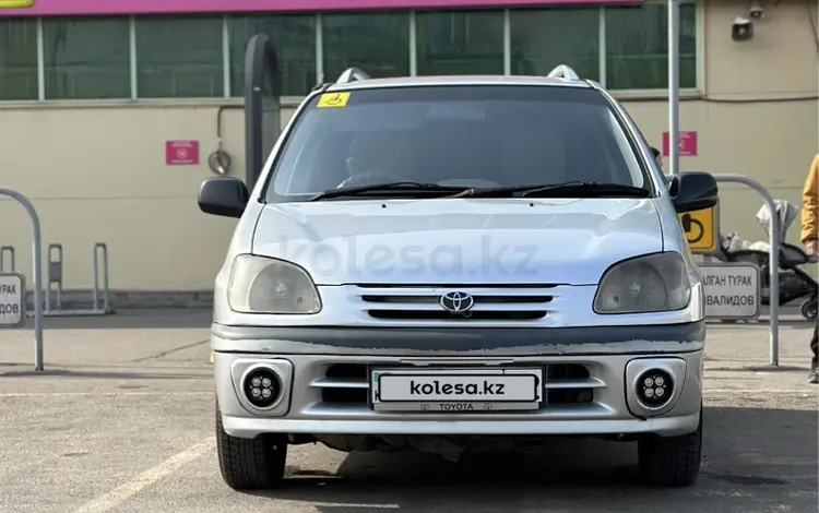 Toyota Raum 1997 года за 2 600 000 тг. в Алматы