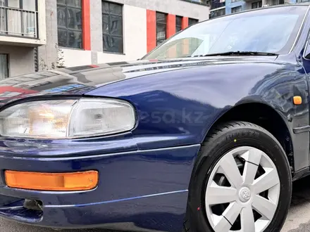 Toyota Camry 1995 года за 1 950 000 тг. в Алматы – фото 6