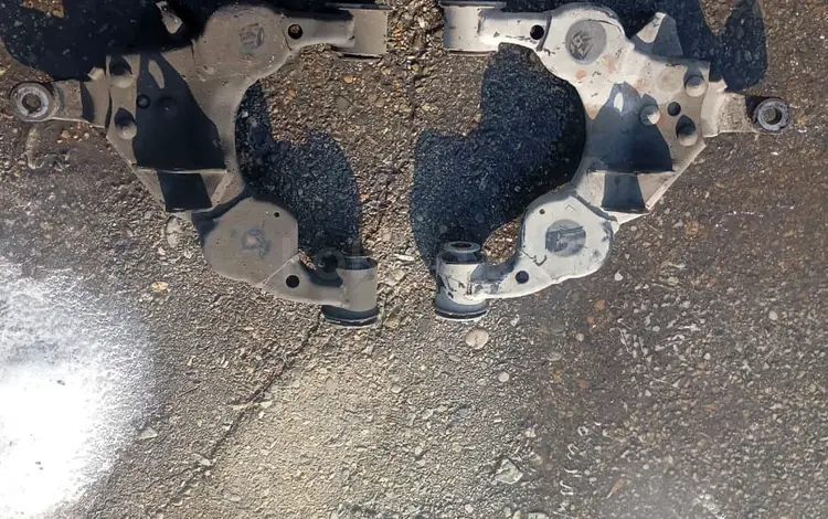 Рычаги передние Тойота Секвойя Тундра за 1 000 тг. в Алматы