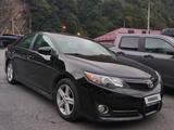 Toyota Camry 2014 года за 6 000 000 тг. в Актобе – фото 4