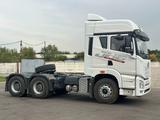 FAW  CA4250P25K15T1E5A80 2026 годаүшін35 000 000 тг. в Алматы – фото 2