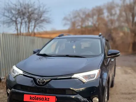Toyota RAV4 2018 года за 12 500 000 тг. в Усть-Каменогорск – фото 11