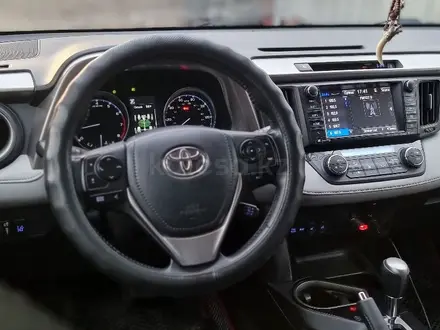 Toyota RAV4 2018 года за 12 500 000 тг. в Усть-Каменогорск – фото 7