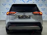 Toyota RAV4 2023 годаүшін19 150 000 тг. в Шымкент – фото 4