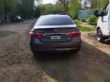 Toyota Camry 2016 годаfor7 500 000 тг. в Актобе – фото 2