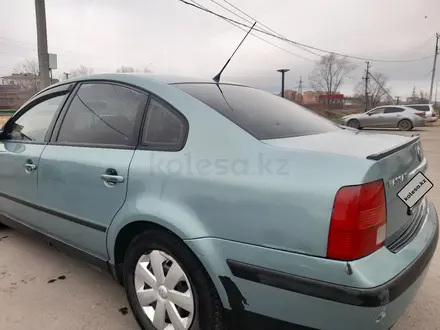 Volkswagen Passat 1997 года за 1 650 000 тг. в Кокшетау – фото 3