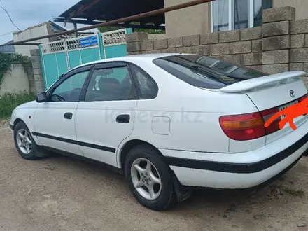 Toyota Carina E 1997 года за 2 500 000 тг. в Мерке – фото 4