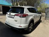 Toyota RAV4 2015 годаүшін10 000 000 тг. в Актобе – фото 4