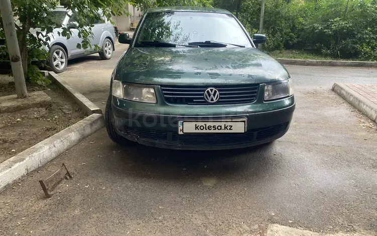 Volkswagen Passat 1999 годаүшін1 600 000 тг. в Уральск