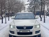Volkswagen Touareg 2007 года за 5 800 000 тг. в Алматы – фото 3