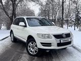 Volkswagen Touareg 2007 года за 5 800 000 тг. в Алматы