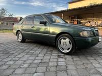 Mercedes-Benz C 180 1994 годаүшін2 800 000 тг. в Алматы