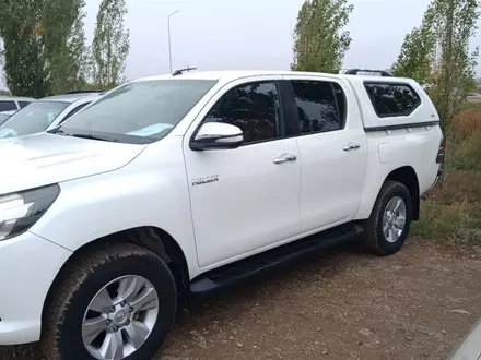 Toyota Hilux 2017 года за 15 500 000 тг. в Актобе – фото 5