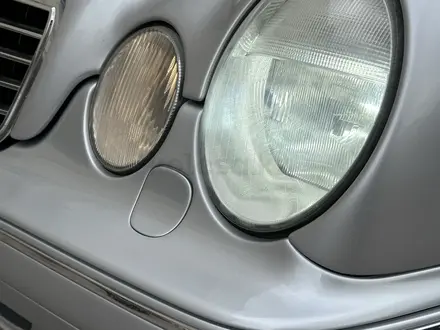 Mercedes-Benz E 320 2000 года за 7 500 000 тг. в Алматы – фото 15