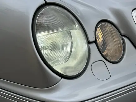 Mercedes-Benz E 320 2000 года за 7 500 000 тг. в Алматы – фото 16