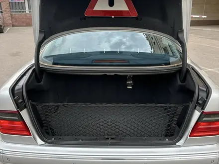 Mercedes-Benz E 320 2000 года за 7 500 000 тг. в Алматы – фото 19