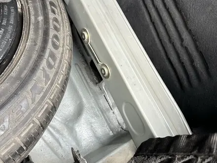 Mercedes-Benz E 320 2000 года за 7 500 000 тг. в Алматы – фото 24