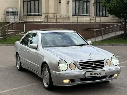 Mercedes-Benz E 320 2000 года за 7 500 000 тг. в Алматы – фото 3
