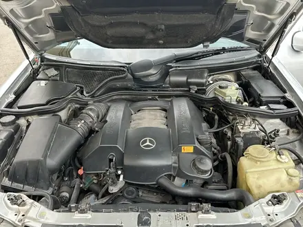 Mercedes-Benz E 320 2000 года за 7 500 000 тг. в Алматы – фото 50
