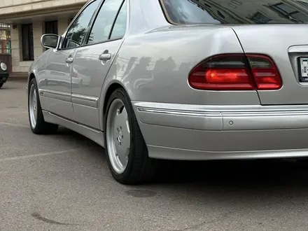 Mercedes-Benz E 320 2000 года за 7 500 000 тг. в Алматы – фото 6