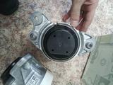 Подушки опора двигателя мерседес w205for120 000 тг. в Астана – фото 3