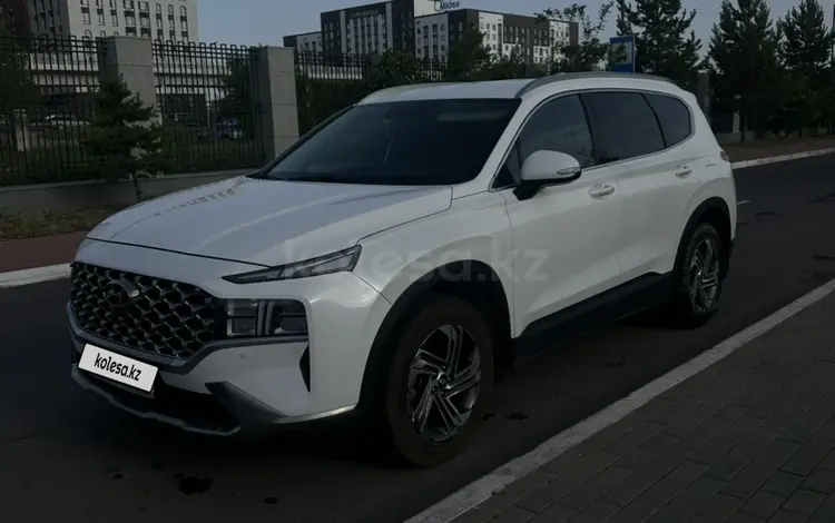Hyundai Santa Fe 2021 года за 14 000 000 тг. в Астана