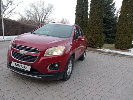 Chevrolet Tracker 2015 года за 6 300 000 тг. в Алматы – фото 2
