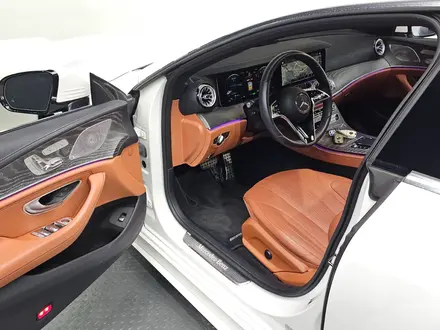 Mercedes-Benz CLS 450 2023 года за 35 000 000 тг. в Астана – фото 6