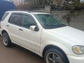 Mercedes-Benz ML 320 2001 годаfor4 500 000 тг. в Алматы – фото 2