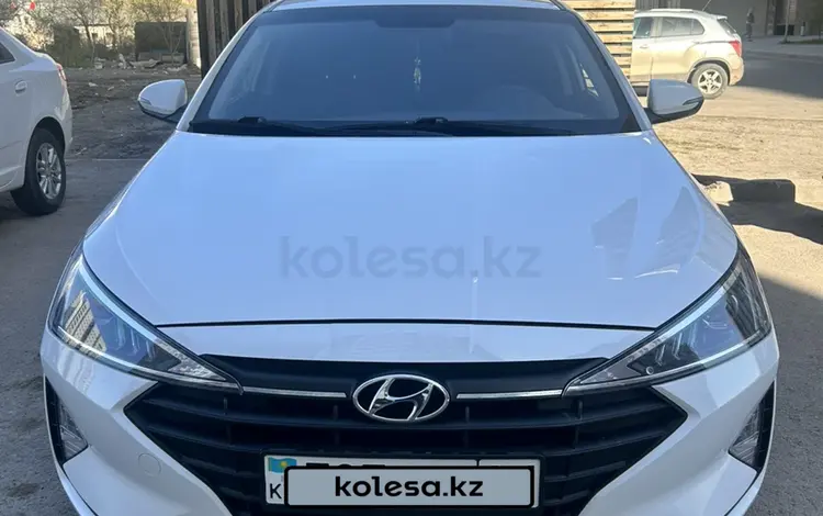 Hyundai Elantra 2019 года за 8 750 000 тг. в Астана