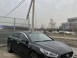 Hyundai Sonata 2020 года за 10 000 000 тг. в Алматы – фото 2