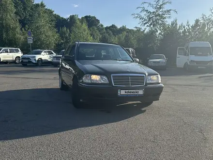 Mercedes-Benz C 43 AMG 1998 года за 4 950 000 тг. в Алматы – фото 6